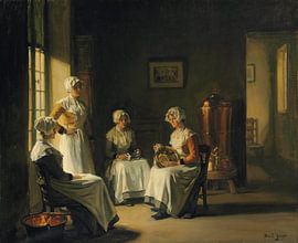 Frauen polieren Messing