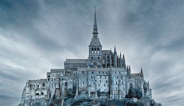 0570 Mont Saint-Michel II by Adrien Hendrickx