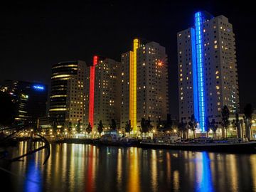 Rotterdam by Night van Bram Reinders