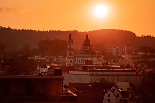 de laatste zon boven de Kempton Basiliek