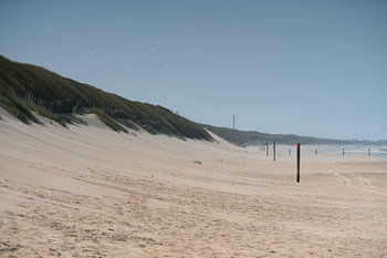 Le calme au bord de la mer