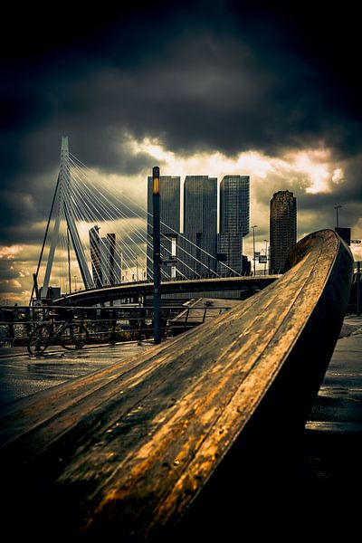 Erasmusbrücke Rotterdam von Danny Akkermans photographic works.