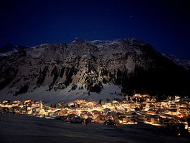 Lech & Rüfikopf bei sternklarer Nacht von World4Eyes