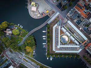 Maagjesbolwerk Zwolle von oben - Symmetrie am Kanal