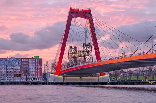 Rotterdam, Willems Bridge and the Hef