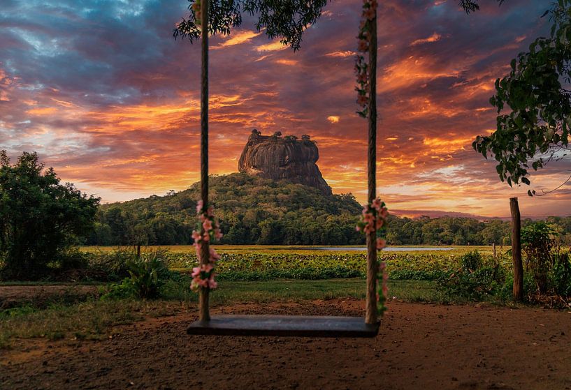Sigiriya (Leeuwenrots) – de iconische rotsvesting met fresco’s en een adembenemend uitzicht. van Patrick Fotografeert