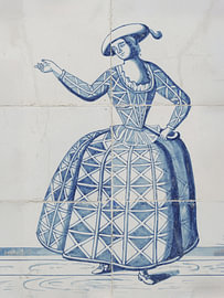 Fliesenbild eines Harlekins in Delfter Blau von Affect Fotografie