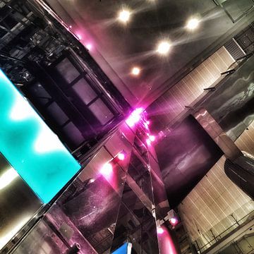 Reflecties op Dubai International Airport