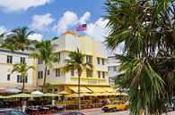 MIAMI BEACH Ocean Drive | Art Déco District by Melanie Viola thumbnail