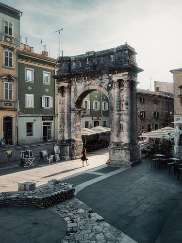 Arch of the Sergii by Daniël de Jong