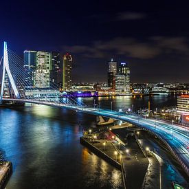 Skyline Rotterdam aan de Maas