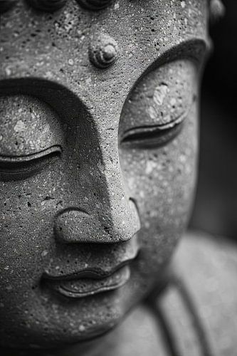 Bouddha zen en noir et blanc