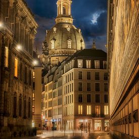 Dresden with Frauenkirche and historic houses in the evening light. by Voss Fine Art Fotografie