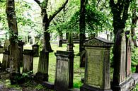 oude grafstenen in Edinburgh... van Jürgen Wiesler thumbnail