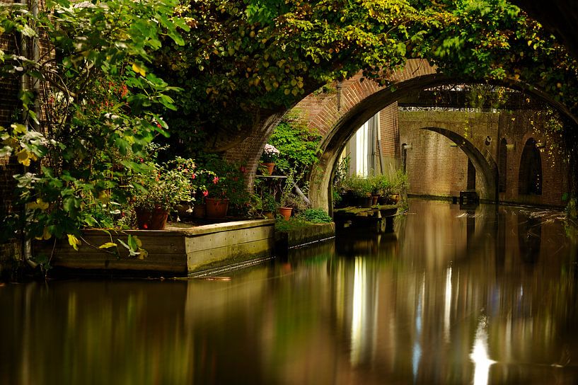 Kromme Nieuwegracht in Utrecht  van Donker Utrecht