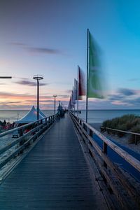 Seebrücke Zingst bei Sonnenuntergang