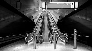 Escalator station Vijzelgracht by Toon van den Einde