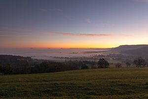 Die Drei Kaiserberge im goldenen Morgenlicht. Albtrauf bei Aichelberg.
