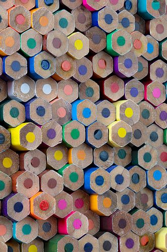 Wooden coloured pencils as background photo by Tonko Oosterink