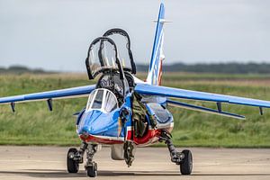 Ein Alpha Jet der Patrouille de France. von Jaap van den Berg