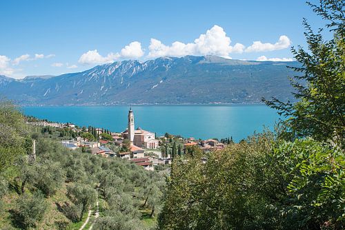 uitzicht op het Gardameer, de Monte Baldo, Gargnano