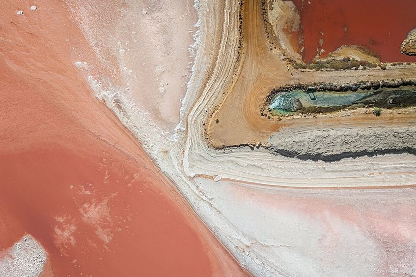 Luftaufnahme der farbenfrohen Hutt Lagoon von Heiko Meier