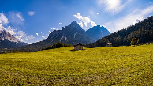 View of the Sonnenspitze in the Tyrolean Zugspitz Arena