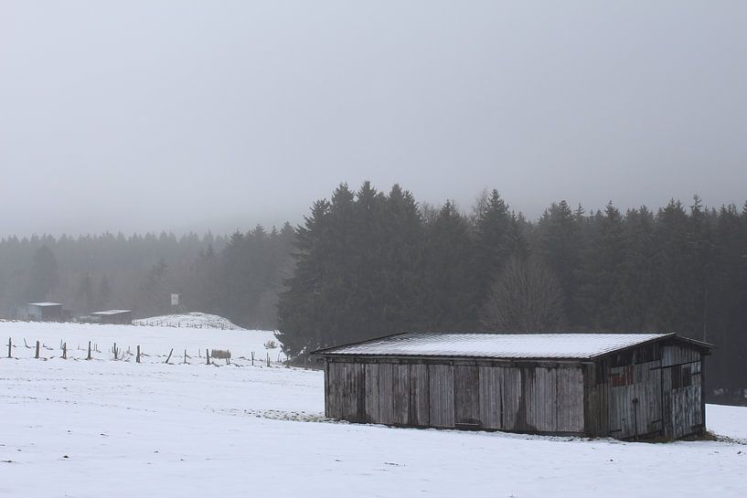 Scheune im Schnee von Lars Detges