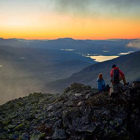 Sonnenuntergang in Norwegen von Bram Berkien