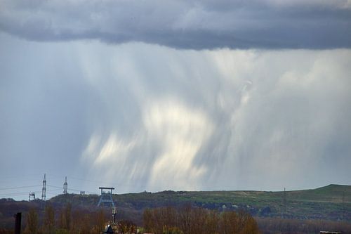 Regenbuien aan de horizon