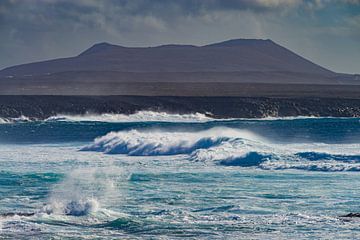 Vagues de déferlement sur Walter G. Allgöwer