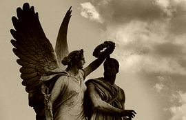 Engel en krans (Angel and Laurel Wreath) by Roelof Broekman