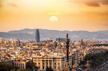 De ondergaande zon in Barcelona