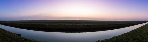 Polderbaan sunrise panorama