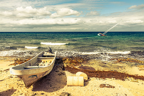 Boot op het strand van Cozumel
