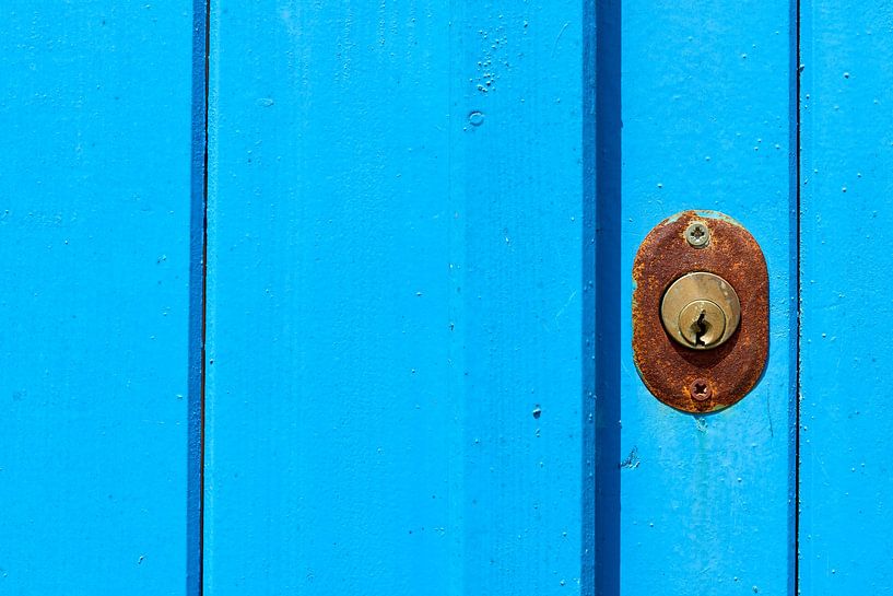 Open up and look behind the door by Jenco van Zalk