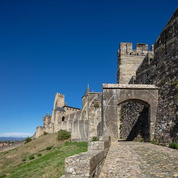 Eingang zur antiken Stadt Carcassonne in Frankreich