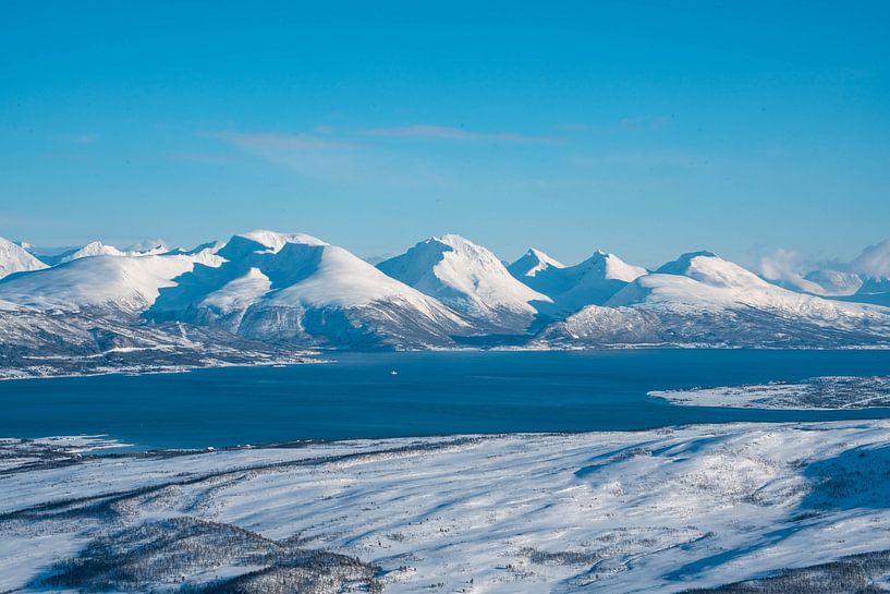 Winter landscape near Tromso by Leo Schindzielorz