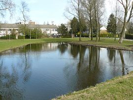 Water langs havenspoor by Ronald Wakker