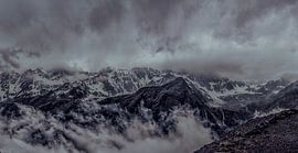 Boven op de Gletsjer  by Mario Calma