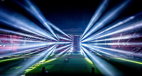 Glow 2019 - Lichtbundels PSV Stadion - Eindhoven