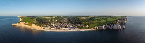Panorama van Étretat