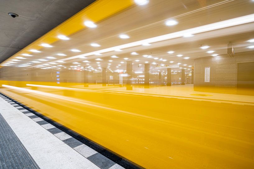 Subway by Tom van Dutch