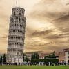 De toren en basiliek van Pisa van Ivo de Rooij