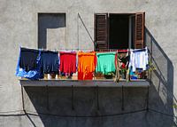 Wasdag in een Toscaans dorp, Italië.
