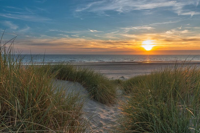 Sonnenuntergang an der Nordsee von Wim Kanis