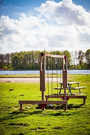 De Schommel by Wendy Falentijn