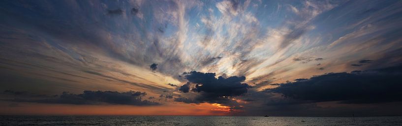 Normandie Wimereux zonsondergang 5 van . Groningenart