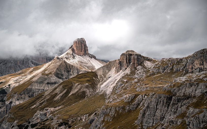 Berggipfel in den Dolomiten, Italien von Michael Fousert