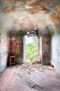 Gemälde auf Verfallen Wand.